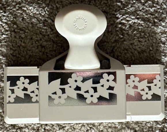 Martha Stewart Other - Martha Stewart  Flower Leaves Blossom 2” Edge Punch Boarders